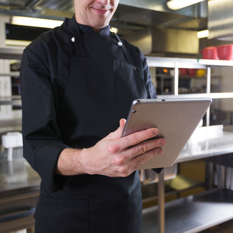 chef-with-tablet 1